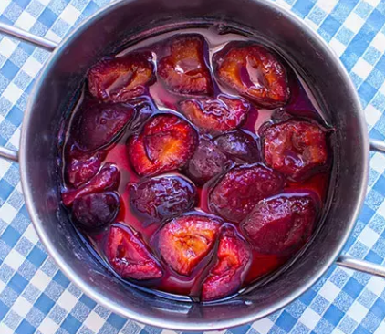 Kırmızı Erik Reçeli