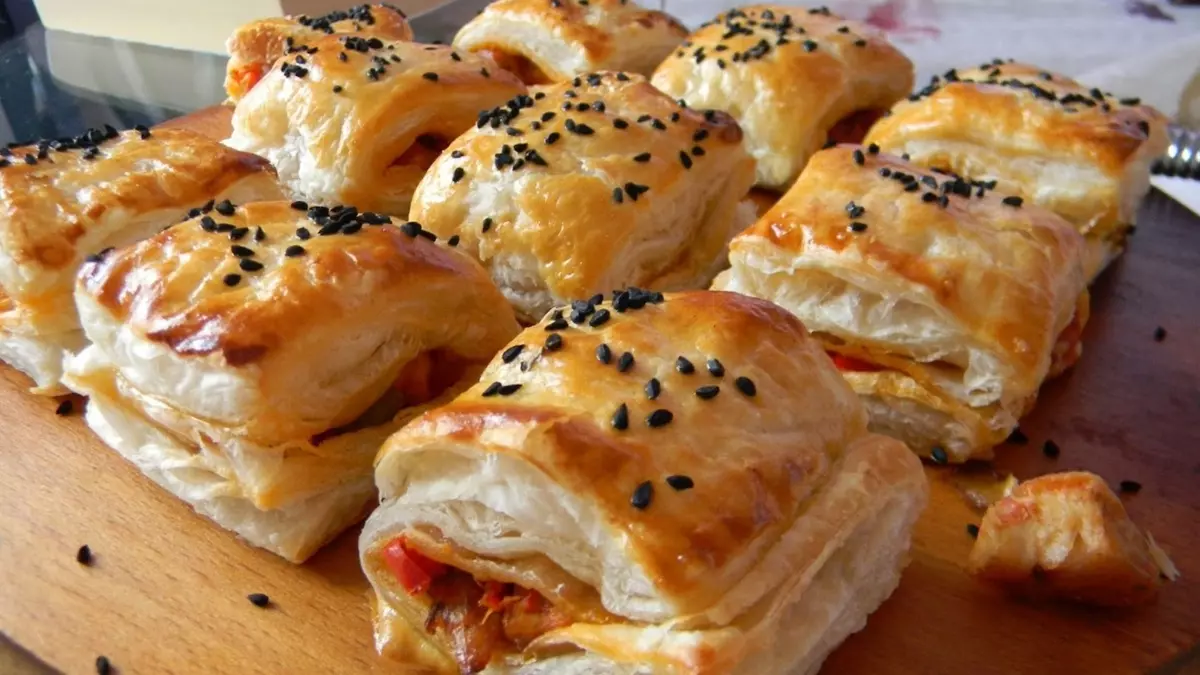 Sosisli Milföy Böreği